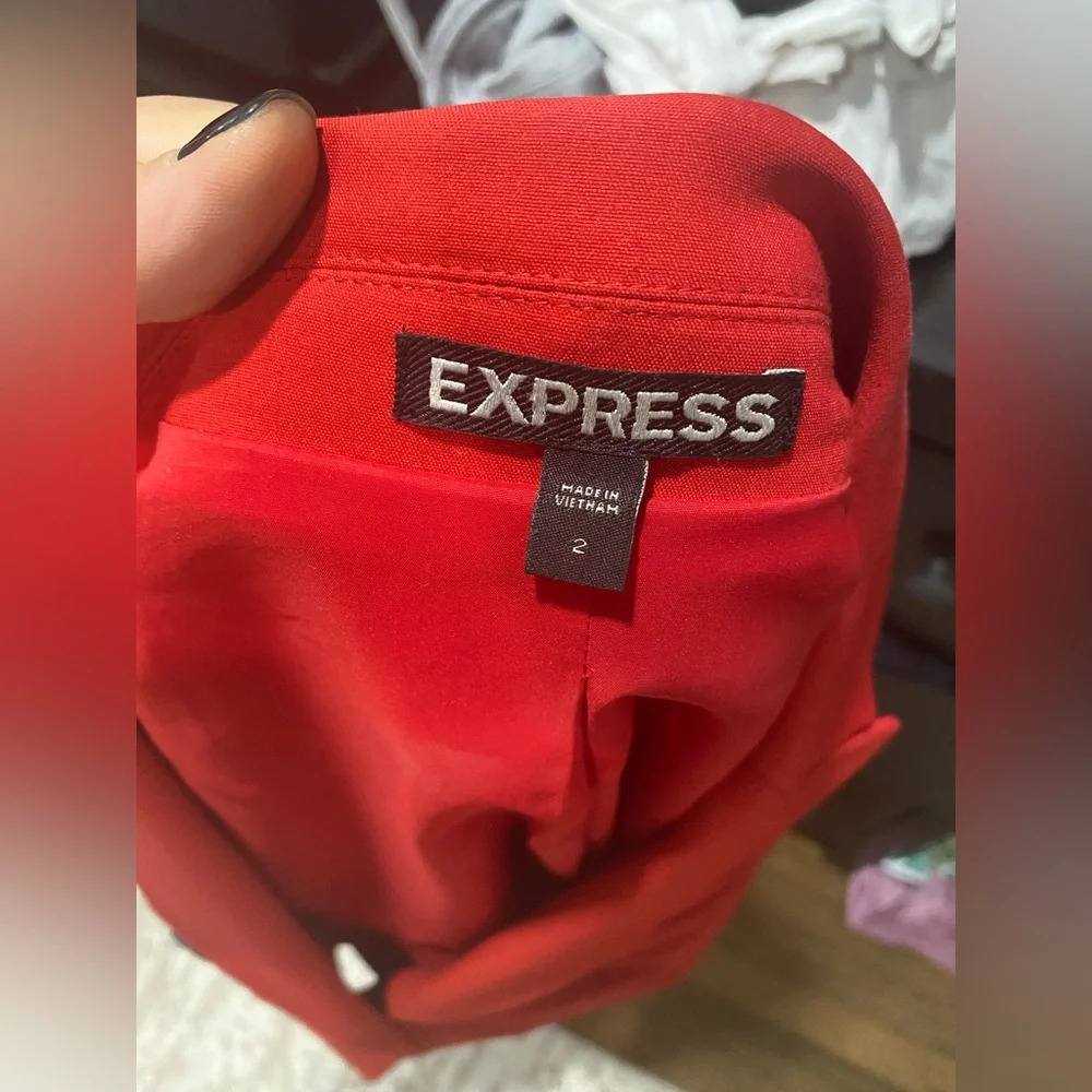 Express red blazer size 2 used in good condition office wear - Picture 3 of 5